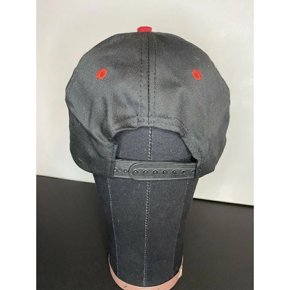 Nissun nwot hat